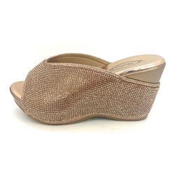 Dressy Wedge champagne Color Shoes New In Box 6