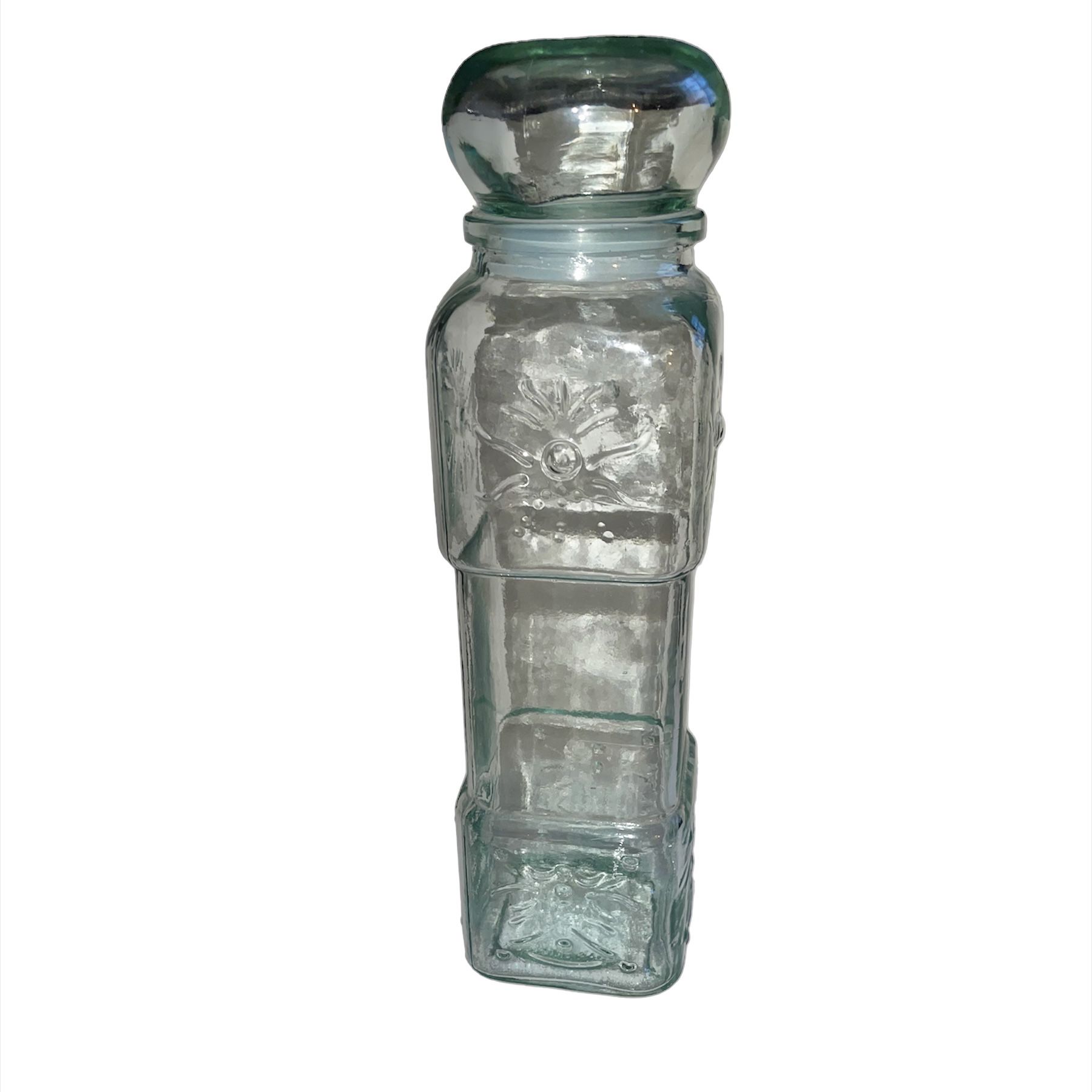Glass storage container