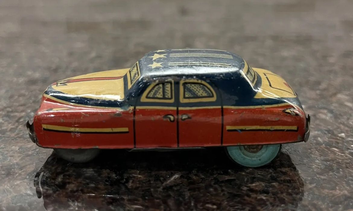 Vintage 1950’s Tin Litho Friction Toy Car Made In Japan