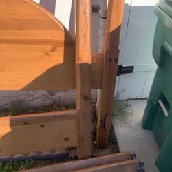 Wood Frame Queen Size Bed