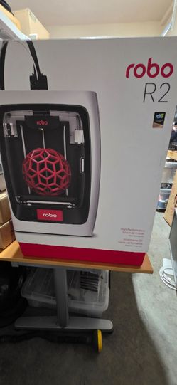 Robo R2 High-Performance Smart 3D Printer - Used in Original Box