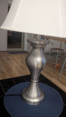 Set of 2 lamp and lamp shade