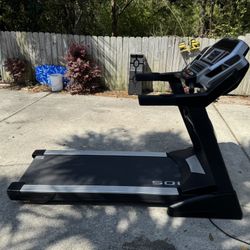 Solo F80 Treadmill 