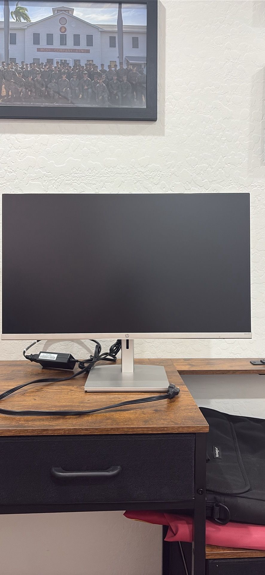 HP Monitor 24”