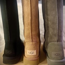 Only Size 6 Brand New UGG Australia Classic Tall II Women's Boots-open box