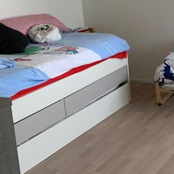 Free Bed For Someone In Need 