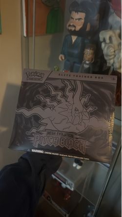 Pokemon pitch black elite trainer box