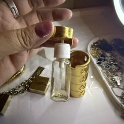 Vintage Dior Atomizer. 