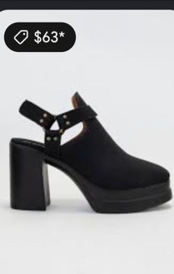 Black shoes