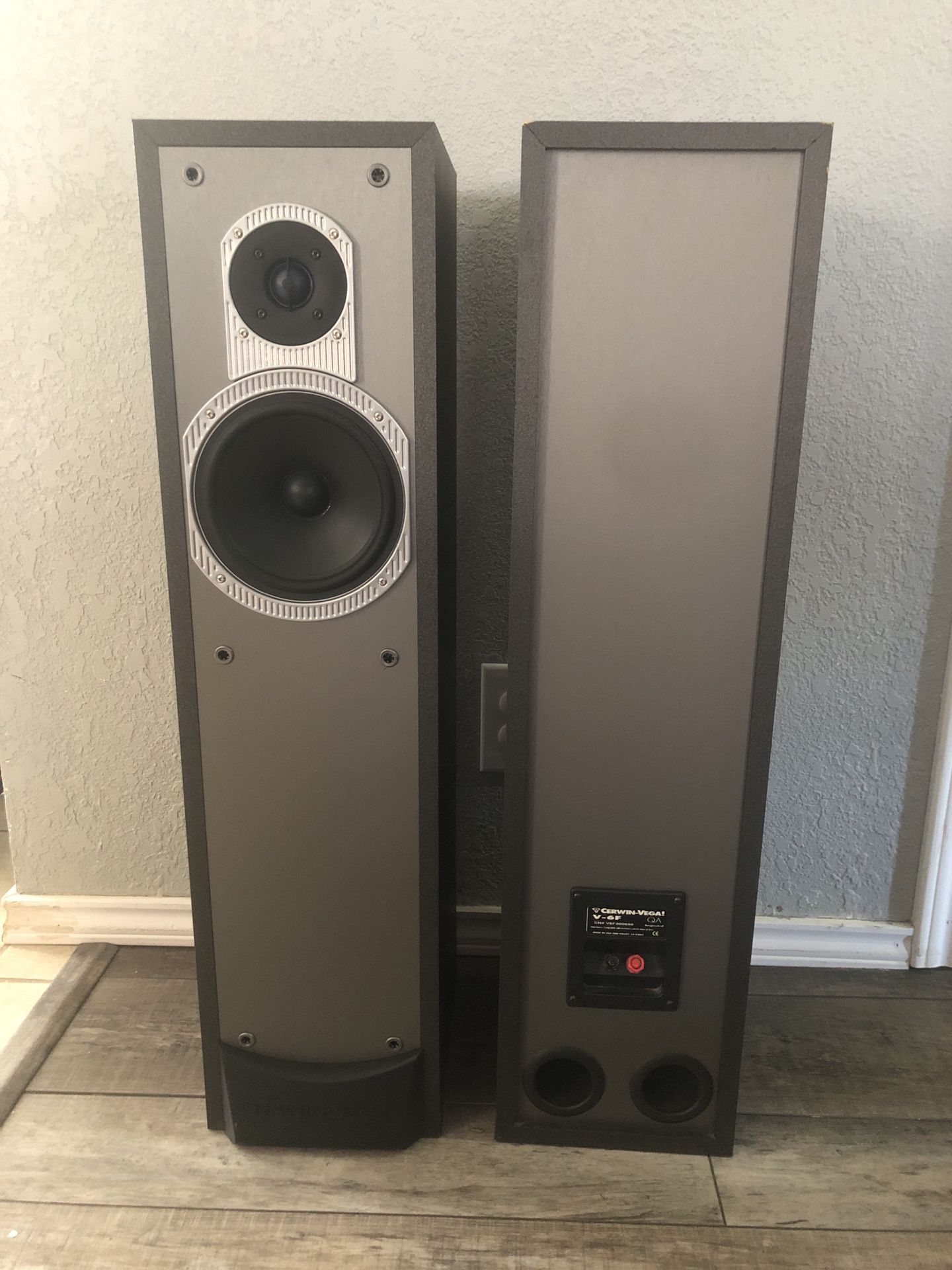 Cerwin Vega V6F Floorstanding Speakers for Sale in San Antonio, TX OfferUp
