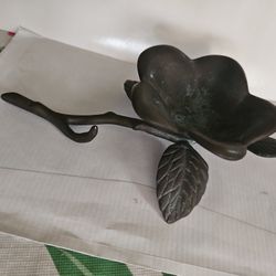 Vintage New Concepts Brass Flower Trinket