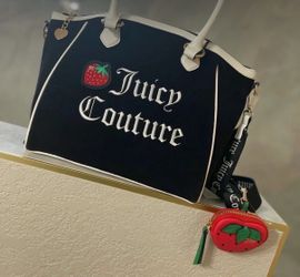 Juicy Couture B Bundle 💗 !!!!!