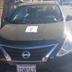 AS IS 2016 Nissan Versa SV for sale in runnig condition $3000 