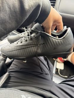 Mercurial Cleats Size 10
