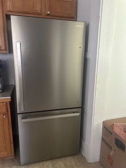 Hisense w/2year warranty