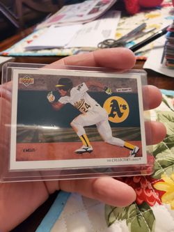 Rickey Henderson 1992 Upper Deck Gold Factory Set Hologram Backs Baseball  Cards Lot for Sale in Port Richey, FL - OfferUp