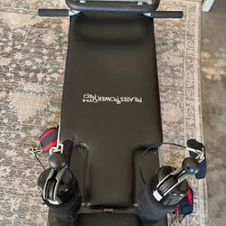 Pilates Machine 