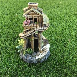 Fish Tank Treehouse Decoration