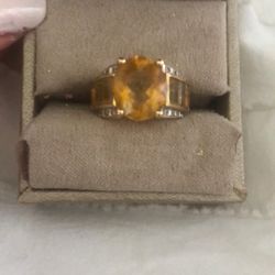 Gold Diamond And Citrine Ring 