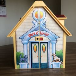 Pet / Doll House 