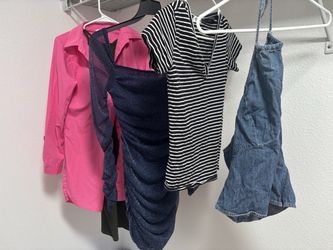 Women clothes small size 4 - 6 pieces for $5
