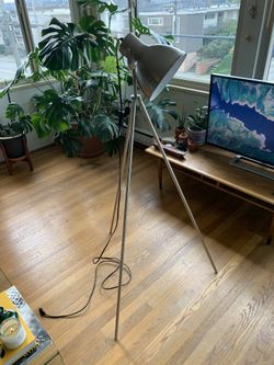 Spotlight lamp