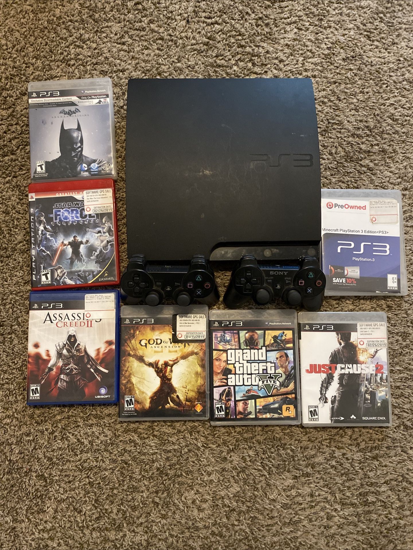 160GB PlayStation 3 With 7 Games And 3 Controllers