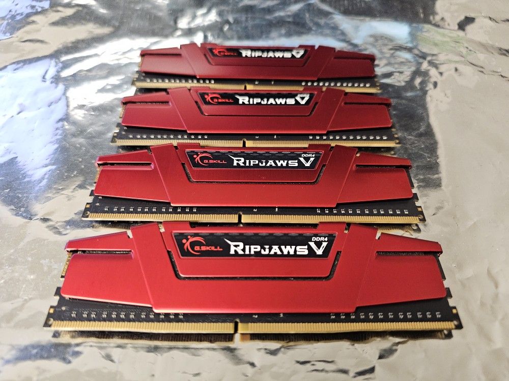 16GB (4x4GB) G.SKILL RIP JAWS V F4-2400C 15S-4GVR DDR4-2400 4Gx1 Desktop Memory