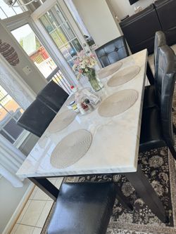 7 Pc Dinning Table Set