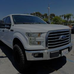 2015 Ford F150 super crew XLT