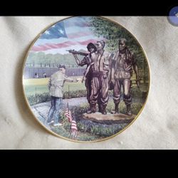 Vietnam Memorial Decorative Plate