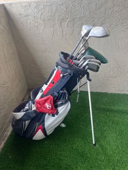Women’s LCG pro staff golf clubs and bag (right handed)