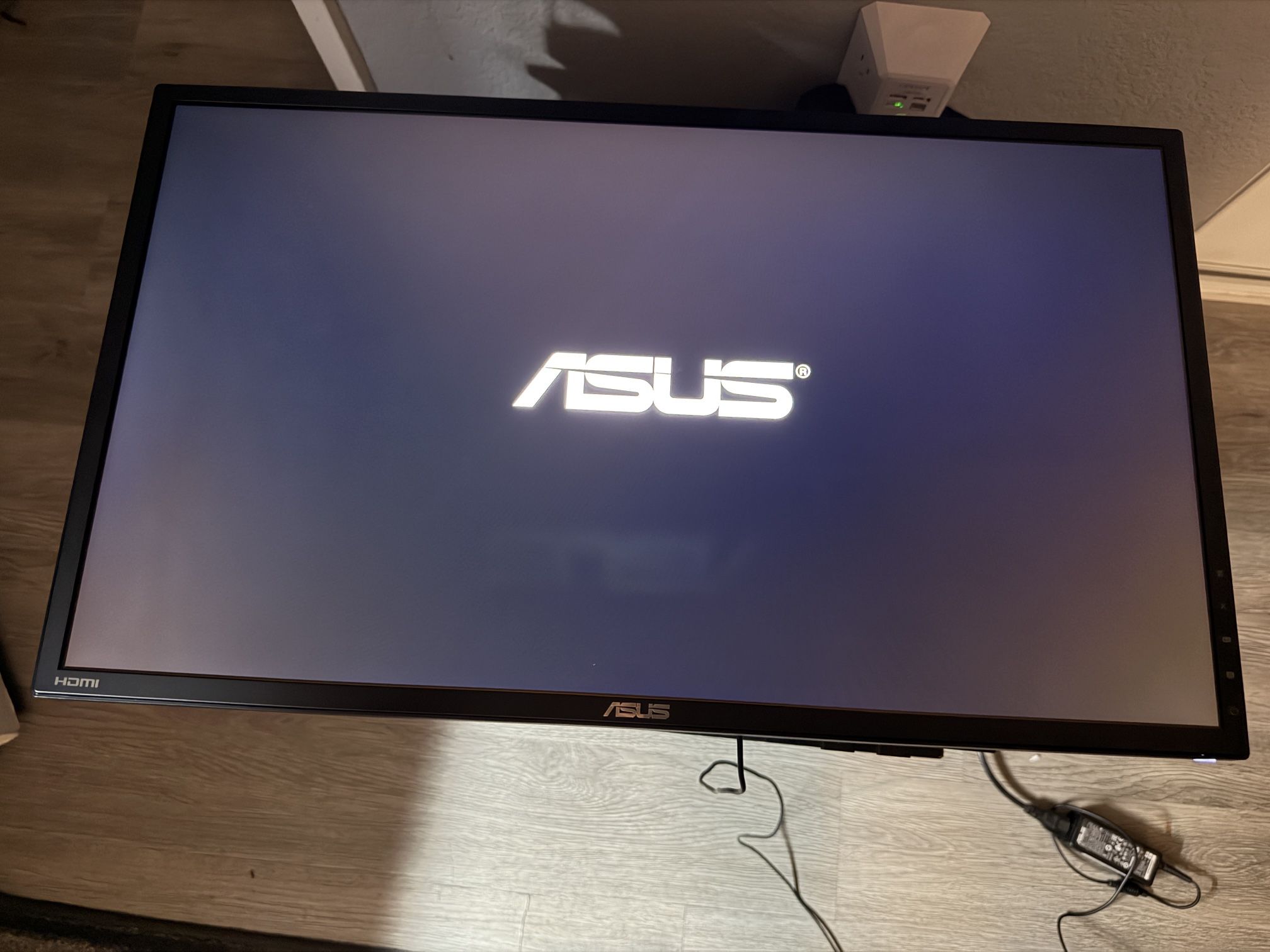 24 inch Asus computer monitor