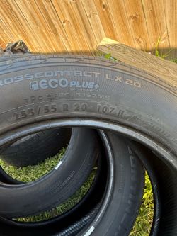 Continental tires 255/ 55 R 20