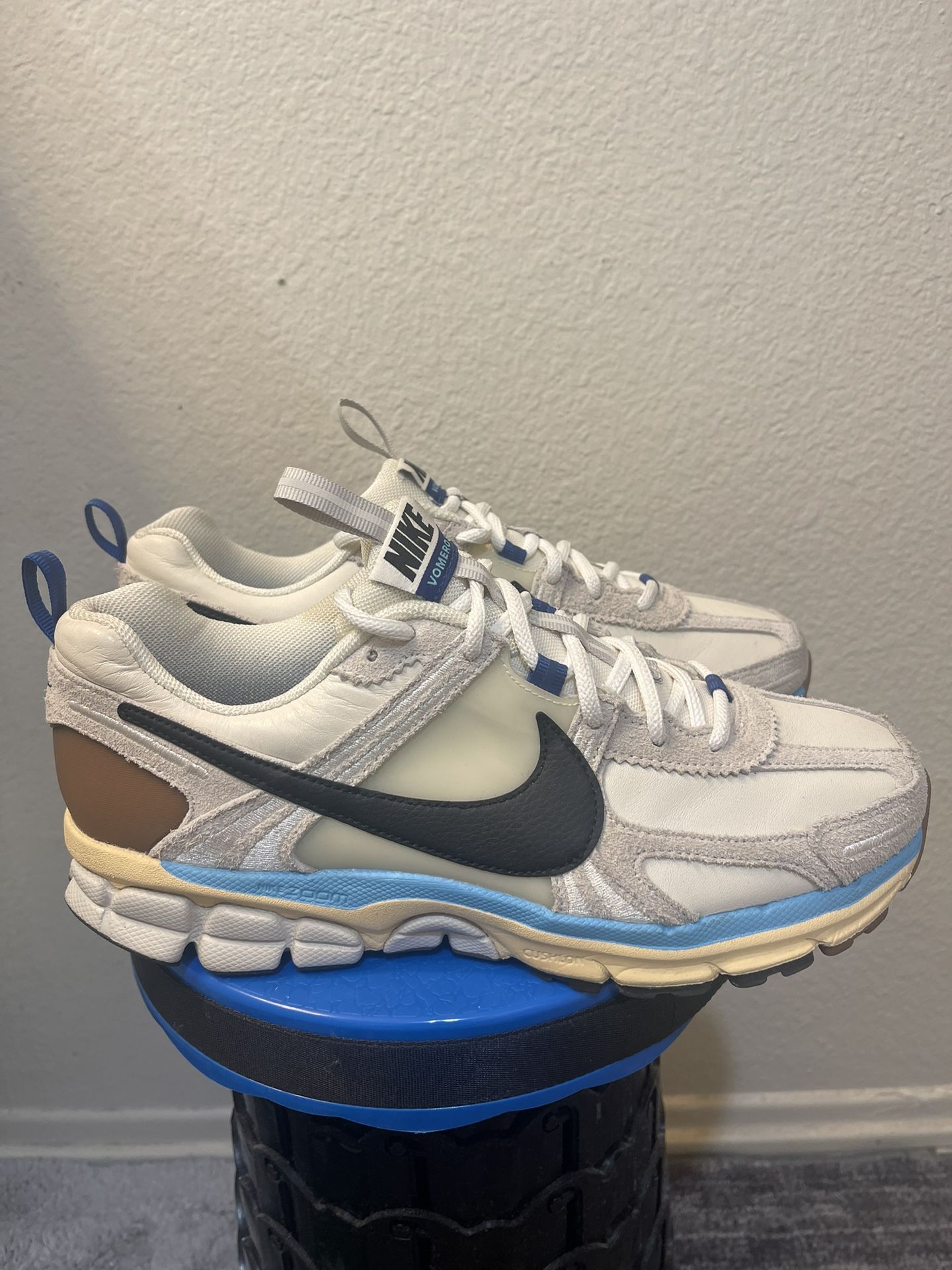 Nike Vomero 5 By Japan Size 9