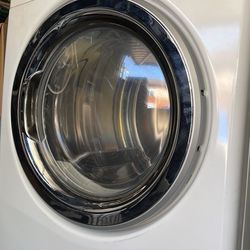 LG Electric Dryer