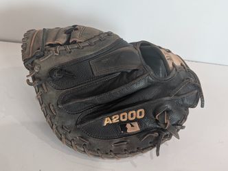 Wilson A2000 M2 Pro Stock 33.5 Catchers Mitt Baseball Glove Leather Black