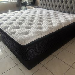 Mattress King Size Medium Memory Foam 