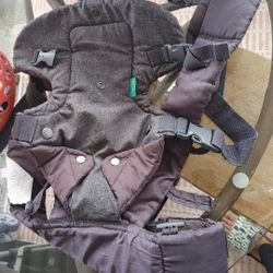 Baby Carrier 4 In 1. Infantino