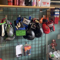 Boxing gloves
