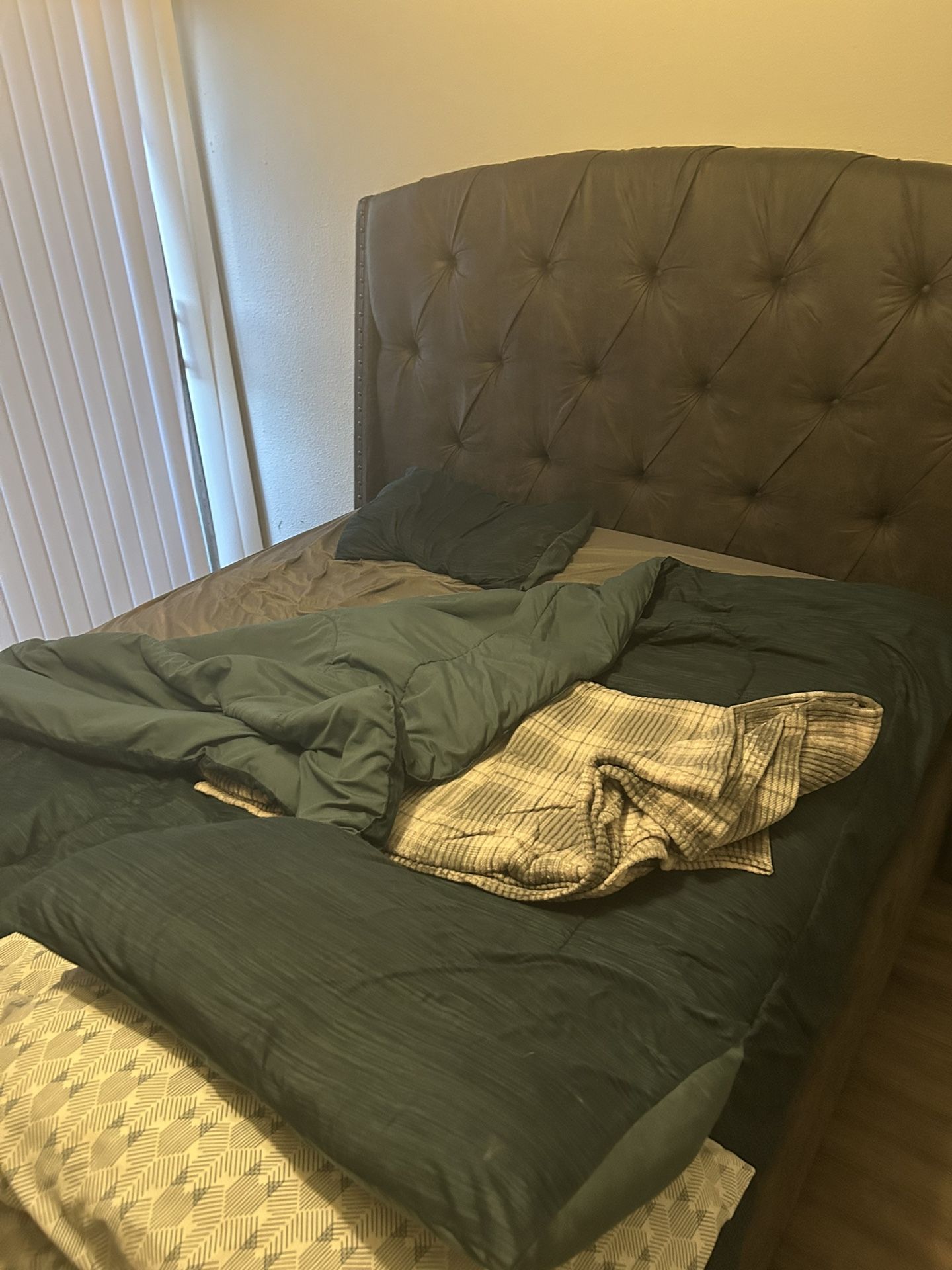 Furniture In My House That I Don’t Want Anymore