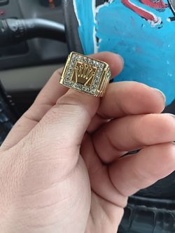 18k Gold Rolex Diamond Ring