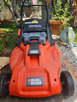 36 VOLT  BLACK & DECKER LAWN MOWER