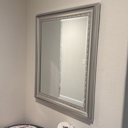 Silver rectangle mirror