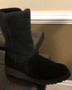 Ugg black boots size 9.5