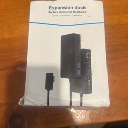 Surface Docking Station 12-in-1, Triple Display 4K@60Hz Dock with HDMI, DP, USB-C, 4-Screen Support, 4 USB Ports, SD/TF, Audio for Surface Pro 11/10/9