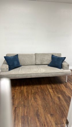 Couch & Chair