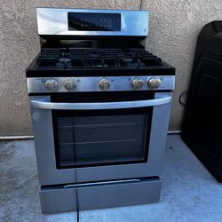 LG NATURAL GAS STOVE