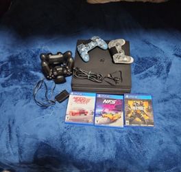 PS4 PRO CONSOLE BUNDLE
