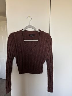 Woman’s Brown Sweater